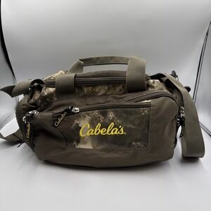 Cabela's Camouflage Carryall Utility Tote Small Duffle Bag With Shoulder Strap